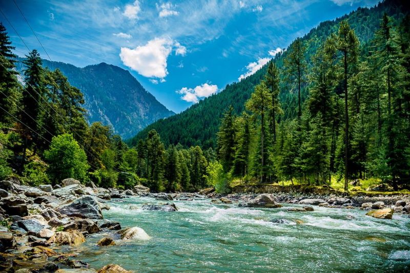 Delhi to Kasol Taxi: A Gateway to Parvati Valley